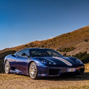 Davide Cironi Instagram - La #430Scuderia ha fatto in 2 giorni gli stessi numeri che la #360ChallengeStradale ha fatto in 2 mesi. Vi è piaciuto di più il video o vi piace di più la macchina? Chi preferisce 360 e chi 430?
#Ferrari #Review #YouTube