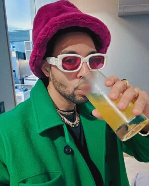 Dawin Instagram - Happy New Years 🥂🥳😎