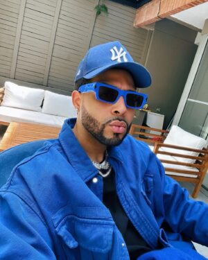 Dawin Instagram - Strange Guy