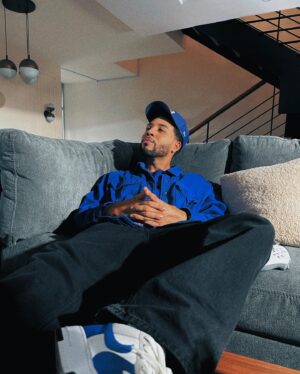 Dawin Instagram - Strange Guy