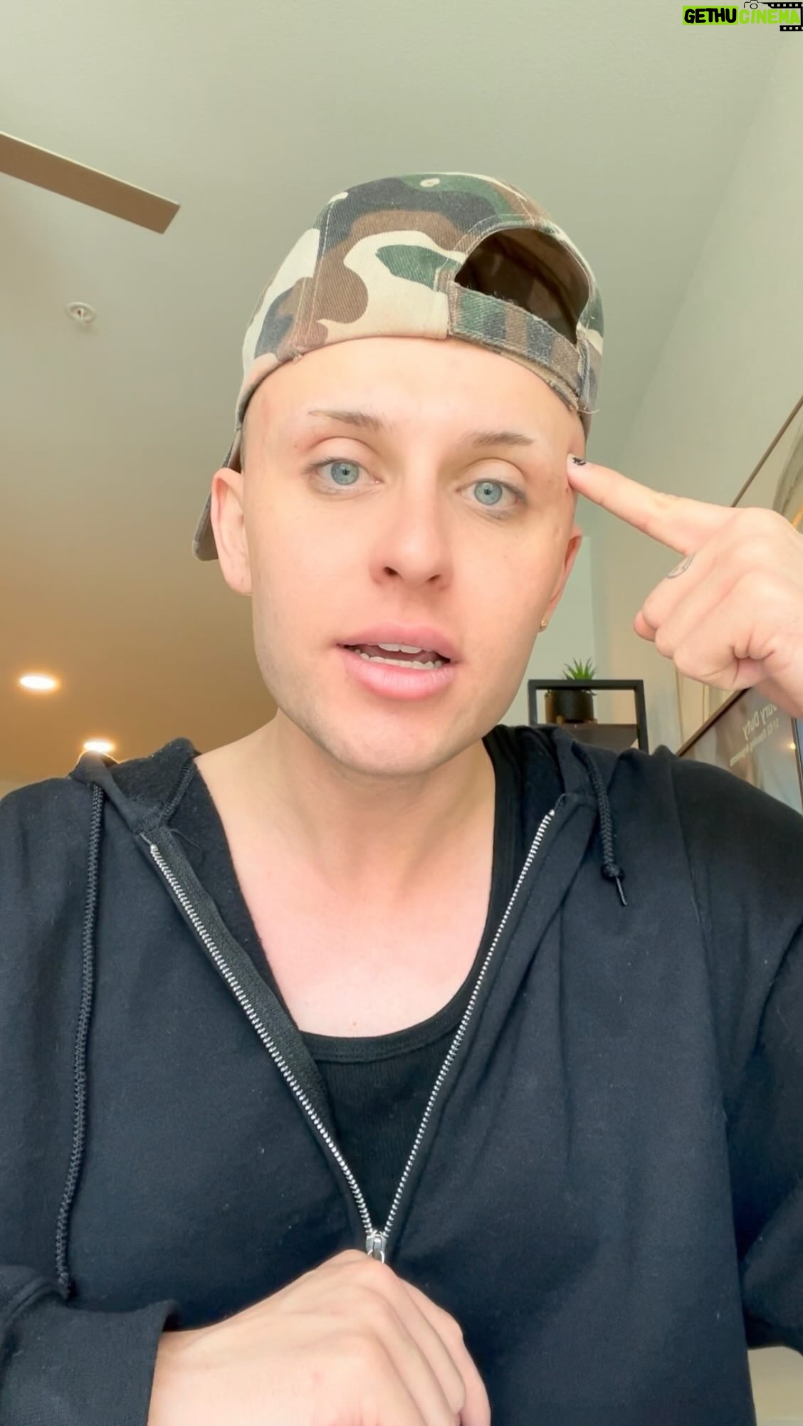 Daya Betty - 15.5K Likes - Listen up haters. This one is for you.
#gay #dayabetty #rupaulsdragrace
