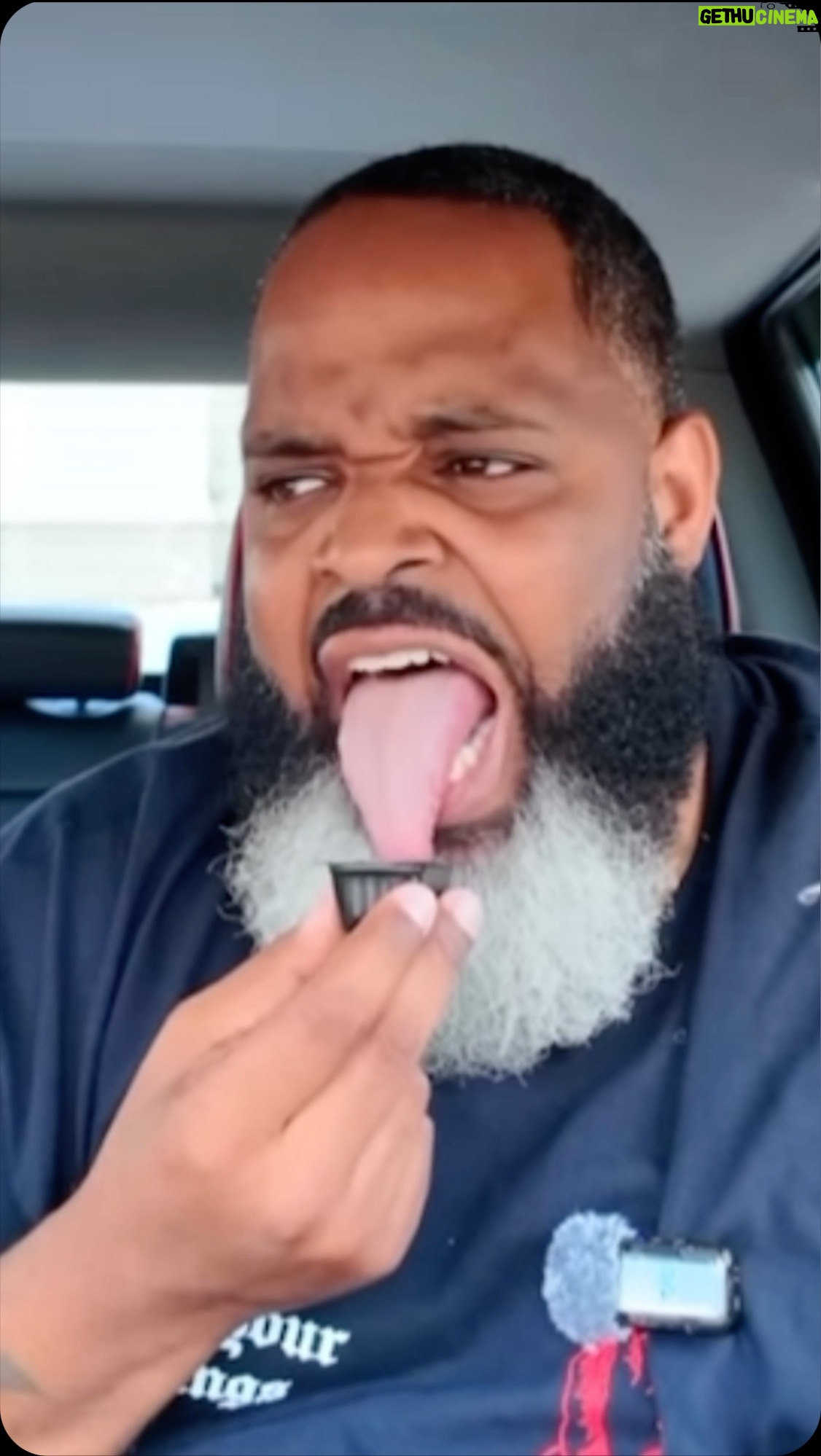 Daym Drops - 447 Likes - Daaaaamn! A Brotha can’t even just do his @mcdonalds review without y’all acting up! 🤣 Just all in the comments talking about a Brotha’s Tongue Game!!….👅
I think it’s average-sized TBH! 👀🤷🏾♂️
Never gave it much thought until the messages started going wild! 🤣🤣🤣
Ok, I now return y’all BACK to your Normally Scheduled Scrolling! ✌🏾🤣