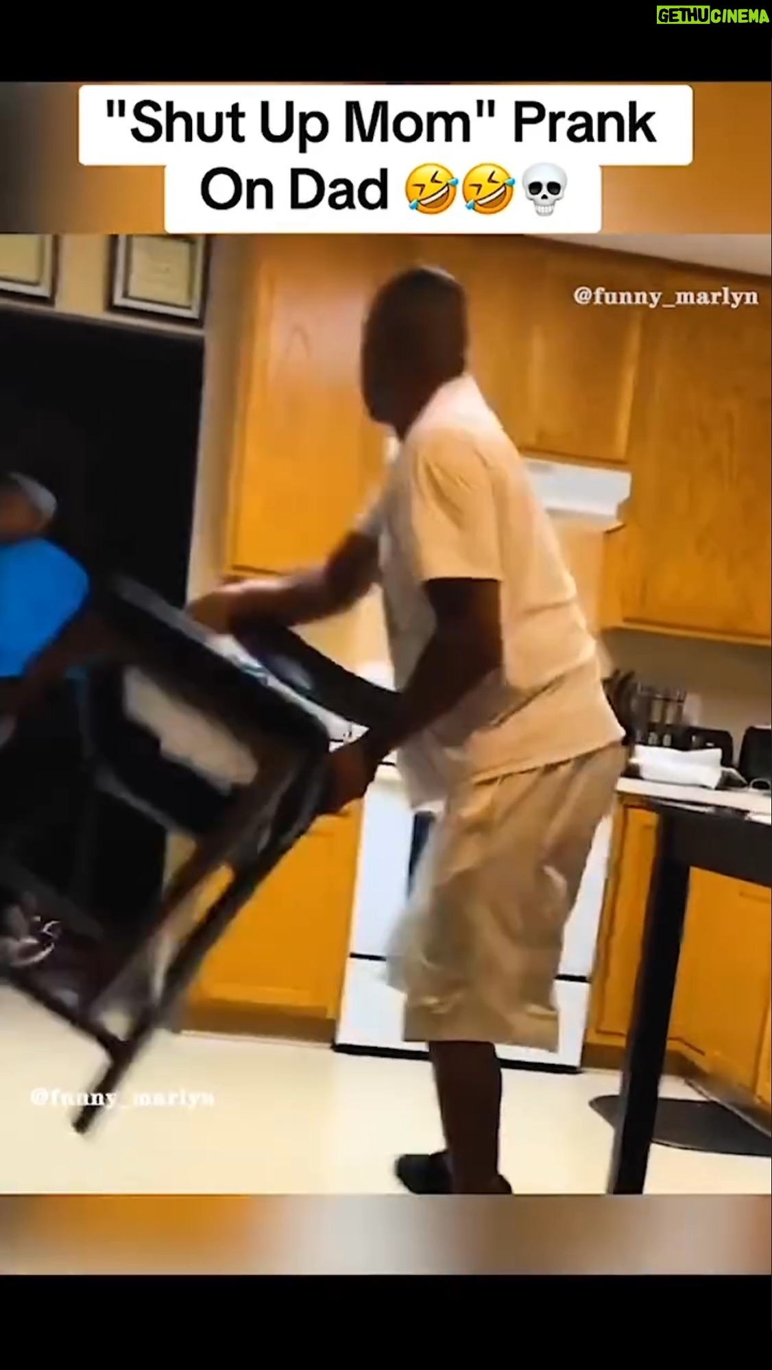 Daym Drops - 648 Likes - Oh Hell Naw!! This is that ONE PRANK where a Kid is finna catch some HANDS and receive ALL THE SMOKE over a PRANK gone WRONG!! 👀
I wish my Girls WOULD Disrespect their Mothers around me OR NOT; ever!! Sheeeeiiiittt!!!