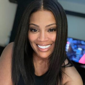 DeShawn Snow Instagram - New month, new mercies. Grateful for the opportunity to start fresh and embrace all the blessings that come my way. 🙌🏽✨

#newmonth #newbeginnings #gratefulheart