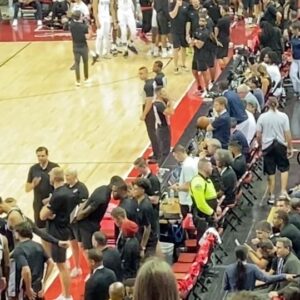 Dean Cain Instagram - Great fun watching @wemby crush his 2nd @nbasummerleague game!
@nickygathrite @christophercain_