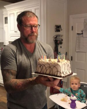 Dean McDermott Instagram - So many beautiful birthday memories with my beautiful family and gorgeous wife @torispelling I’m a lucky man!! #happybirthday #love #family