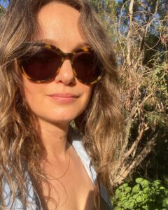 Actress Deanna Russo HD Instagram Photos and Wallpapers June 2024