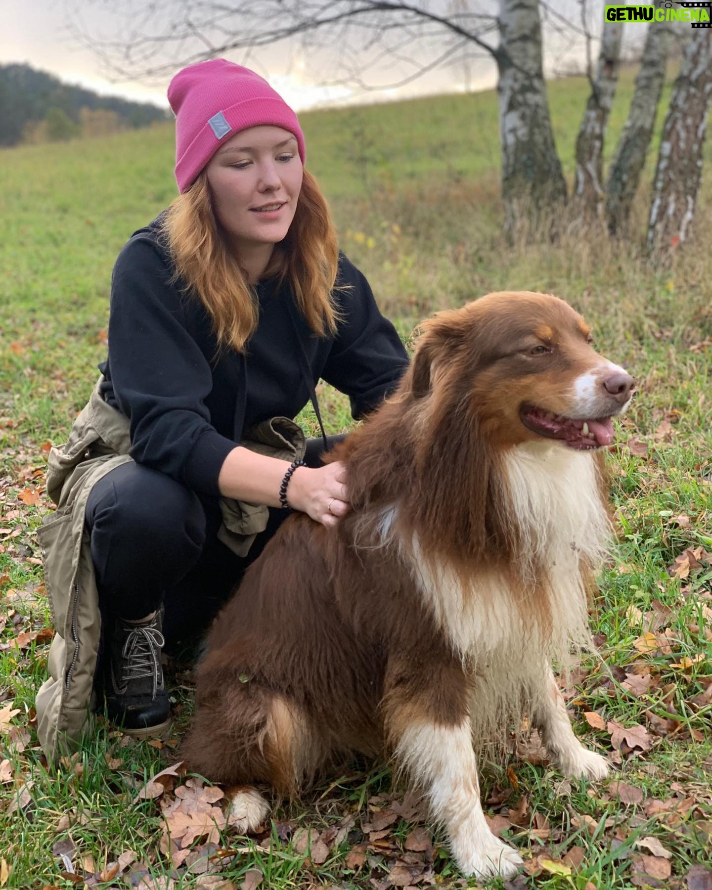 Debbi - 481 Likes - 🍁🍂#podzimdokazekouzlit❤️ #woody#countryside #debbilife