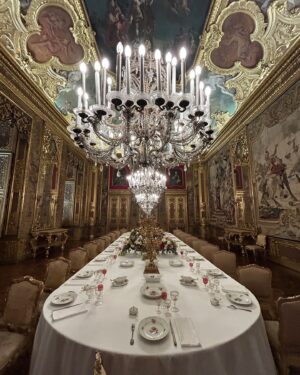 Debleena Sen Instagram - Turin Photo dump 1 

#turinroyalpalace #turino #turinoitaly #museum #royalpalace #italy #italia #pyaar #vacation