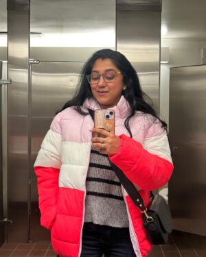 Debleena Sen Instagram - Weekend at Boston. 

#boston #cambridge #harvardfilm #harvardcampus #lovemynewjacket #sushi #loveforfood #dontfeedbirds #pyaar #selflove