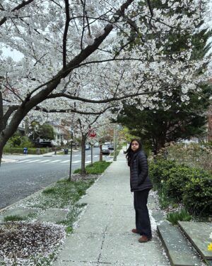 Debleena Sen Instagram - Washington DC photo dump part 1. 

Thanks @anitmuk for the amazing time in DC. ❤️🙏🏽

#childhoodfriends #washingstondc #cherryblossom #pyaar #kids #funtime #familytime