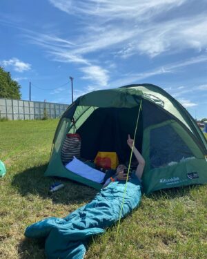 Declan McKenna Instagram - Some Glastonbury bts for yas, another year roaming the magic farm. What a smash it was.
Cheers to everyone who came to my gig, what an absolute vibe and a dream to play to a yuge crowd down the woodsies.

My highlights for those interested:

Friday
Running up to the park after my gig to catch the second half of @edgar_the_breathtaker unreal set featuring cutest moment of the whole thing followed by @fontainesband transitional   epic headline show.

Saturday
@maryinthejunkyrd virtuosic gig getting a melting midday crowd chanting for more on bbc introducing
@mikeskinnerltd   co filling the other stage with both an impending sense of dread and bursting love,
@coldplay bar about 20 minutes of pure waffling was a smash - waffling still somewhat entertaining.
As always if @flamingodsmusic are playing a post headliners set at the hms sweet charity - don’t you dare miss it, shit hot band, absolutely pumping.

Sunday 
@mdou_moctar infecting the sore legs of sunday mid afternoon with the groove   probably the most rippin guitar playing of the whole thing. Out-Rageous.
@mountkimbie also on unreal form at the park   king krules return.
And for me the best of all was a completely exhillerating final 1 2 punch of @etjusticepourtous hypnotic and hard hitting masterclass in electronic music, sound and visuals in a league that belongs only to them over on the west holts followed right after by a raucous crowd at the wild and sometimes absolutely fucking metal perfomance from @thescratchmusic in shangri la.

Always too much to see, always too good to miss! Love ya @glastofest