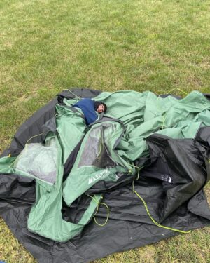 Declan McKenna Instagram - Some Glastonbury bts for yas, another year roaming the magic farm. What a smash it was.
Cheers to everyone who came to my gig, what an absolute vibe and a dream to play to a yuge crowd down the woodsies.

My highlights for those interested:

Friday
Running up to the park after my gig to catch the second half of @edgar_the_breathtaker unreal set featuring cutest moment of the whole thing followed by @fontainesband transitional   epic headline show.

Saturday
@maryinthejunkyrd virtuosic gig getting a melting midday crowd chanting for more on bbc introducing
@mikeskinnerltd   co filling the other stage with both an impending sense of dread and bursting love,
@coldplay bar about 20 minutes of pure waffling was a smash - waffling still somewhat entertaining.
As always if @flamingodsmusic are playing a post headliners set at the hms sweet charity - don’t you dare miss it, shit hot band, absolutely pumping.

Sunday 
@mdou_moctar infecting the sore legs of sunday mid afternoon with the groove   probably the most rippin guitar playing of the whole thing. Out-Rageous.
@mountkimbie also on unreal form at the park   king krules return.
And for me the best of all was a completely exhillerating final 1 2 punch of @etjusticepourtous hypnotic and hard hitting masterclass in electronic music, sound and visuals in a league that belongs only to them over on the west holts followed right after by a raucous crowd at the wild and sometimes absolutely fucking metal perfomance from @thescratchmusic in shangri la.

Always too much to see, always too good to miss! Love ya @glastofest