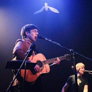Declan McKenna Instagram - Cheers everyone for showing up this week and supporting us at the intimate shows and such, it’s been a beautiful week and we can’t wait for more! Thank you thank you!

📸 @nick.thornthwaite @photos.by.lyds