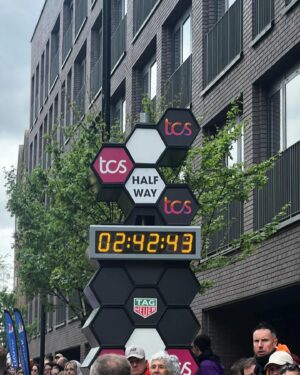 Dehenna Davison Instagram - A quick look back at today’s @londonmarathon. Some brilliant highs (a fair few lows) but I finished it without stopping once, and all to raise money for the brilliant @national_migraine_centre. There’s still time to donate so please do (my aching legs would appreciate it!!) and the link is in my bio 🏃‍♀️ #migraine #migrainewarrior #migraineawareness
