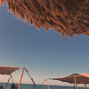 Deirdre Lorenz Instagram - Beach days in Santorini🩵💦 ✨
#summer #loving #santorini #greece #beach #volcano #beachlife #aegean #noplans #noclocks #noalarms #noschedule #retreat #calm #quiet