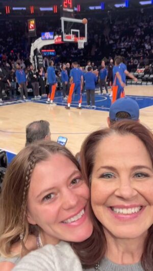 Deirdre Lovejoy Instagram - Brooklyn in da house!!! It’s been a very long time and It’s so exciting finally getting to go back to @thegarden Thank you @camrynmanheim for the last minute toss! Knicks win AND the girl @joydonze got a T-shirt…which is everything!  #littlethings —Sporty Spice took one for the team and we can’t thank you enough! PS HI BEN💜🙏😁👏🤪🏀#goknicks #knickswin #sports #msg #lgbt #lgbtqia #🌈 #love #joy #fun #nba #loud #fullhouse