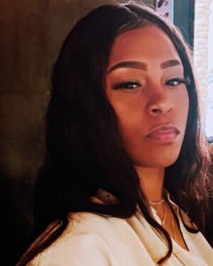 Deitrick Haddon Instagram - Happy Mother’s Day to the love of my life @domerella!! I gave my kids the best mother in the world!😂 Seriously your love and leadership to our kids and your love for me is incomparable! You are legendary in our lives!! Happy Mother’s Day @domerella!❤️🌹