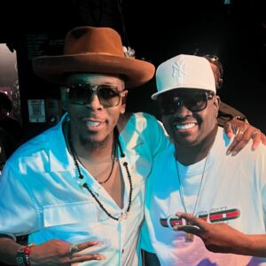 Deitrick Haddon Instagram - My 4th of July weekend was incredible because @domerella and I went to see our favorite group of all time! 
There is no group or sound liike @jodeci!! I have to say that @kcihailey is one of my vocal hero's!! He's been that guy.☝🏾 My bro @mr.dalvin brought that energy and swag to the stage. The super producer #Devante brought the fire. There is no voice like #jojohailey! 
They SHUT IT DOWN !! 
Make sure you go see them at the Vegas Residency now!!! 🤯