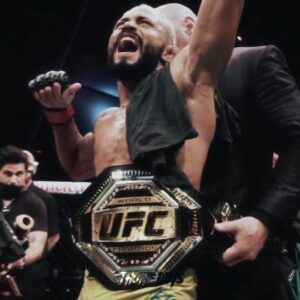 Deiveson Figueiredo Instagram - Let's go Figgy 🇧🇷🔥

@daico_deusdaguerra 

#deivesonfigueiredo #codygarbrandt #ufc #ufc300 #jhonediits