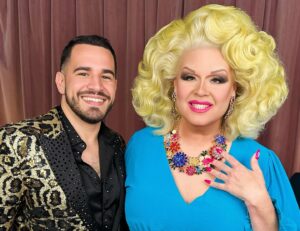 Delta Work Instagram - 🌟 🇨🇺 🌟 Award-winning burlesque star @cubanmissilecrisis 🍌 🍒 🕺🏻 joins me as the next guest on @verydelta 🔸🔶🔸

MOM PLUS GOLD subscribers join us A DAY EARLY and AD-FREE at midnight, tonight! 

@mompodcasts @foreverdogteam