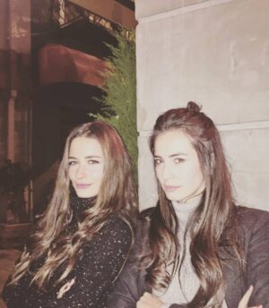 Demet Sevim Instagram - You can't sit w us 🔙
Happy b-day my baby girl🎈