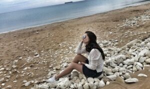 Demet Sevim Instagram - Bazı yerler sadeliğini, saflığını ve kendine has kimliğini korumalı.. #bozcaadabizim

Bozcaada Koyları, 21 Kasım’da başlayacak bir süreçle sırayla ihaleye açılıyor. Mirasımızı geleceğe bırakmak, doğasıyla, deniziyle, koylarıyla temiz bir adada yaşamak ve yaşatmak için Bozcaadamız’a sahip çıkalım.

https://www.change.org/p/bozcaada-koyları-satılık-değil-çünkü-bozcaadabizim-csbgovtr