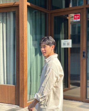Demian Instagram - 오늘 날씨 최고