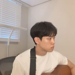 Demian Instagram - 케이의 기타 벼락치기