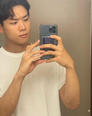 Demian Instagram - In 교토
