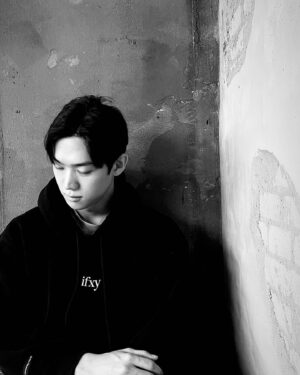Demian Instagram - 정답을 알려줘~