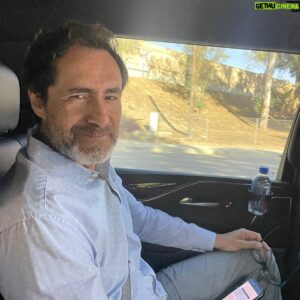 Demián Bichir Instagram - Camino a mi primer @thetalkcbs Heading to my first @thetalkcbs with 
Akbar Gbajabiamila  @akbar_gbaja
Amanda Kloots  @amandakloots
Jerry O’Connell  @mrjerryoc
Natalie Morales  @nataliemoralestv
Sheryl Underwood  @sherylunderwood