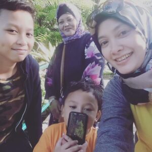 Denaya Bintang Azmi Instagram - Alhamdulillah😇