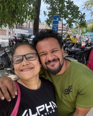 Denes Kumar Instagram - Happy Birthday and Father’s Day to my rockstar husband @deneskumar_ ! Here’s to celebrating you and all the joy, love, and fun you bring into our lives. We’re so lucky to have you, and today is all about making you feel as special as you make us feel. 

You truly are the best, Appa! ❤️🧡💛

#DoubleCelebration #AmazingDad #LovingHusband