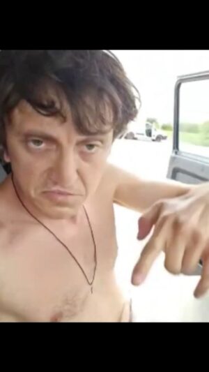 Denis Dorokhov Instagram - Новый трек РЕЖИМ УРАГАН🌪️ Дорох в теме 😱😱😱