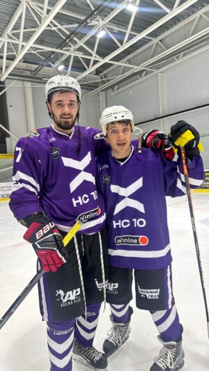 Denis Dorokhov Instagram - Подъехало усиление команды в лице @dorokhovdenisofficial