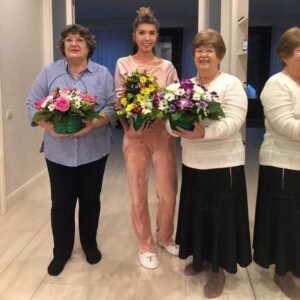 Denis Maydanov Instagram - Сегодня замечательный День матери! От всей души поздравляем наших Мам! В нашей семье их трое, и это наше самое большое счастье! Счастье - быть с Вами рядом, мечтать, работать, созваниваться, отдыхать вместе с Вами, любить и заботиться о Вас! Вы - наше вечное тепло, берег и надежда! 

С бесконечной любовью к Вам, наши Евгения Петровна, Татьяна Алексеевна и Наталья Николаевна! ❤️❤️❤️ @natasha_maydanova 

Ваши 
Денис Васильевич ⭐️😇🤘
Николай Николаевич💪🎅👍
Влада Денисовна🎤🎸🎭
Борислав Денисович🛠 🔫 📖 
и кот Марс Майданов 🐈 🥩 🐟 

#ДеньМатери #Россия #Любовь #Мама #Счастье #Сын #Муж #Отец #Дед #Внучка #Дочь #Внук #Сын #Семья #Кот