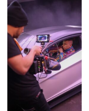 Denis Vasilenko Instagram - BTS x trap heroine 🐸 альбом уже 12-ого. Пока из синглов вы слышали 2 из 5 трэп треков и 1 из 5 из кантри поп части. Основная реггетон часть (7 песен) упадет на вас уже с альбомом и для меня это огромный эксперимент 🐸 настраиваемся на летние вайбы