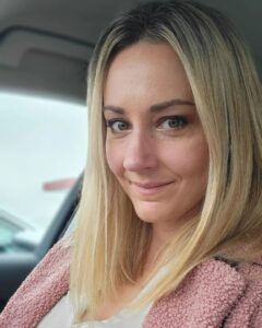 Actress Denisa Helceletová HD Instagram Photos and Wallpapers March 2023