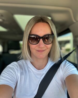 Denisa Helceletová Instagram - Nastal čas zkracování … 👩🏼