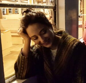 Deniz Altan Instagram - sabah vapuru mu gece vapuru mu daha guzel emin degilim öğleni eleyebildim ☻🖤