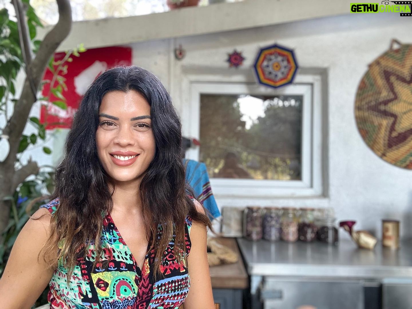Deniz Arna - 394 Likes - Fotoğrafın içine oturmuşumdur :)