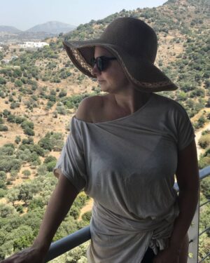 Deniz Özerman Instagram - En cok arkadaki dağlari sevdim#lthe view is beautiful#Allah ne güzellikler yaratmis doğada#loveNature🌹💙