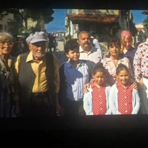 Deniz Özerman Instagram - MUCIZE2AŞK sizler icin devam ediyor sinemalarda @boyutfilm @mucizeaskfilm sev,yardim et,affet ,şükret,sabret,vazgeçme💙❤💙❤🐞🐞💙🐞💙🌹🐞🐞🙆💙💙💙💙