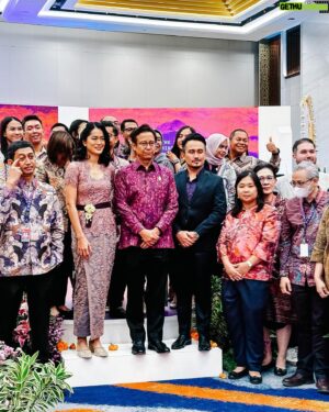 Denny Darko Instagram - G20 - The 2nd Health Ministers Meeting in Bali. Recover together, recover stronger 👊🏻