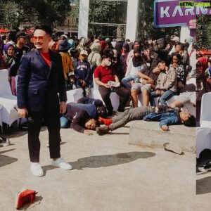 Denny Darko Instagram - Dilaporkan ada 33 korban yang berjatuhan di @karnaval_sctv di Sumedang hari Minggu kemarin. Namun tidak perlu risau, karena para korban tidak mengalami luka atau keadaan serius lainnya, tidak secuilpun, malahan berhasil bikin orang-orang sekitar sakit perut karena tertawa dan membuat suasana menjadi meriah.
Ya, mereka adalah korban hipnotis 😜 Terima kasih untuk semua yg sudah datang dan ikut memeriahkan!