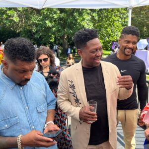 Deon Cole Instagram - Putting in work for our country. At vice president’s Kamala Harris house hosting her 50 years of hip hop celebration was nothing short of amazing. Thank you @vp @kamalaharris and to her entire staff for having me.