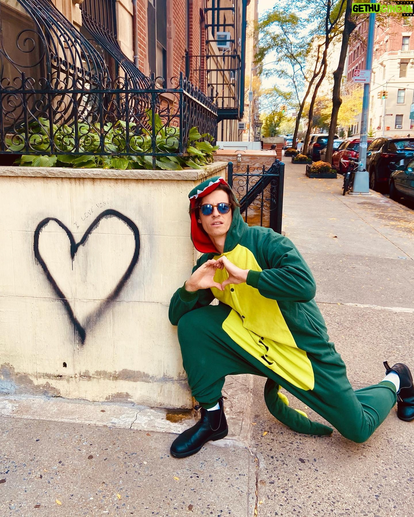 Derek Klena - 21.1K Likes - When life is flying by and the world is in chaos, it’s important to slow down and smell the…Petunias… Happy Halloween one and all 🎃 📸: @leeshsqueash & Dax-a-million