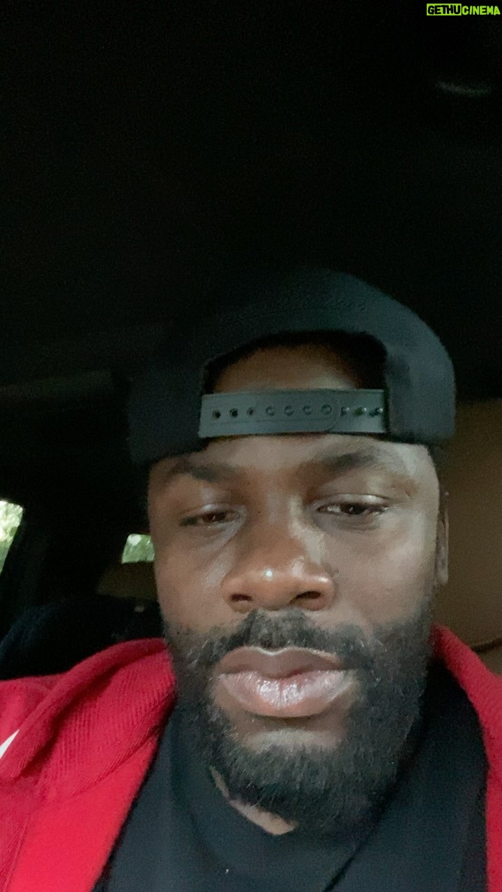 Derek Luke - 2K Likes - #HipHopEd Professor @ChrisEmdin and I just launched the 2020 Virtual Edition of the #ScienceGenius #RapBattles Challenge! Write your best verse (16 Bars) about the Science of #COVID-19 or any scientifically based topic you are studying in school or inspires ur GENIUS, to this killer beat by Grammy winning producer @TheronFeemster aka Neff-U. Be sure to enter the challenge via the link in my bio, share your process on socials, submit your final performance AND post it on socials tagging @ScienceGeniusChallenge. We will have expert judges weighing in on whose rap is tight combining scientific accuracy, effective (Flo) delivery & the best overall performance. Also stay tuned for more news about the challenge and opportunities to learn from experts in the fields of science, performance, hiphop and more!