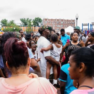 Derek Luke Instagram - Love & Unity in the Community @ Audubon Park. @dereklukefoundation